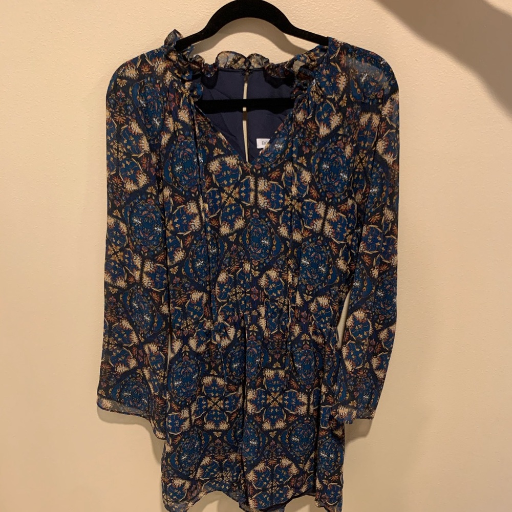 BCBGeneration long sleeve romper size Small